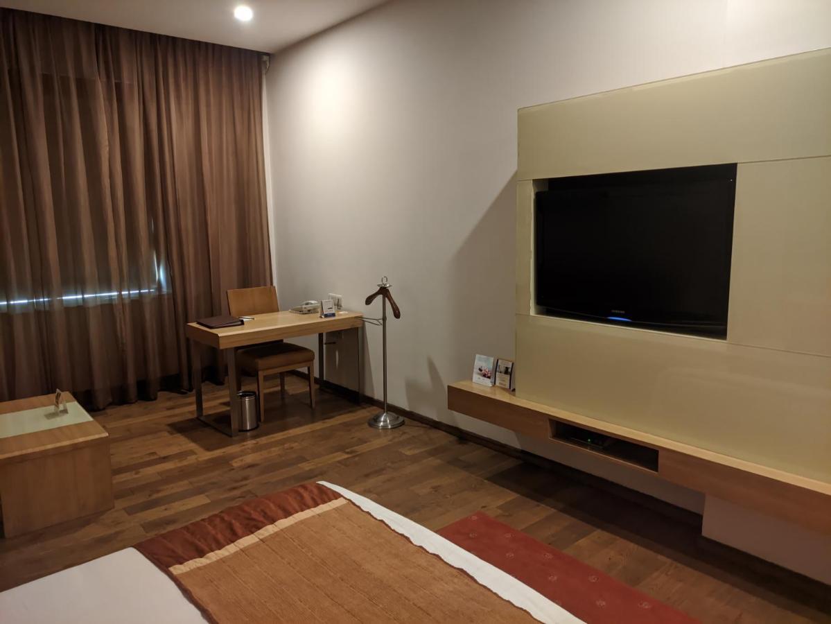 Fortune Select Global, Gurugram - Member Itc Hotels' Group Гургаон Екстериор снимка